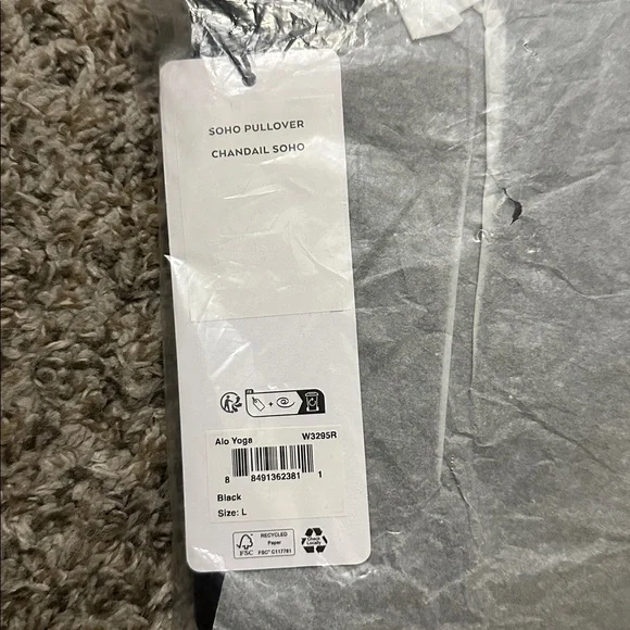 BNWT ALO Yoga Soho Pullover L Black SEALED! - Picture 8 of 8